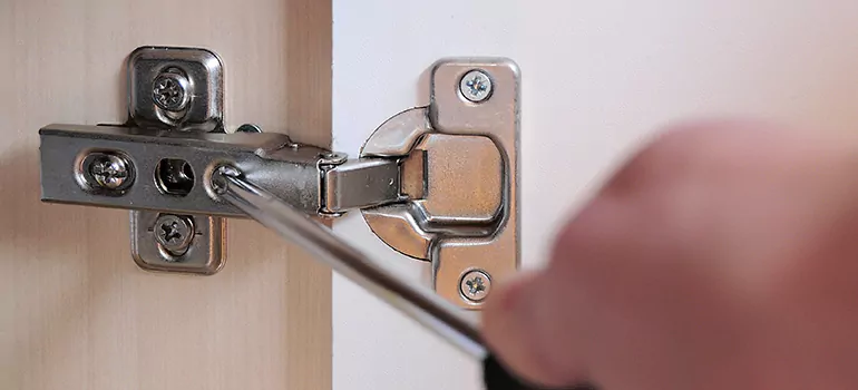 Creaky Door Hinges Fix in Fountainebleau, FL