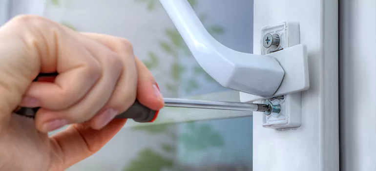 Window Crack Repair in Fountainebleau, FL